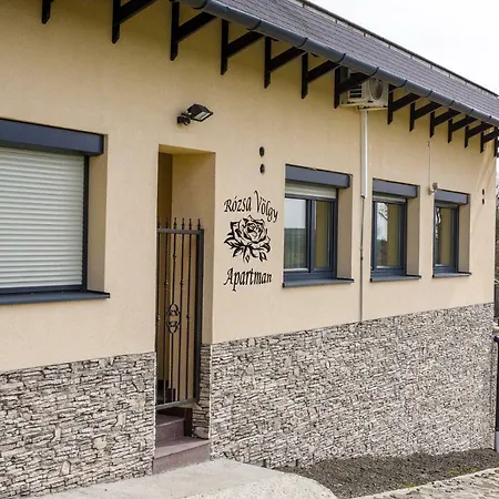 아파트 Rozsa Voelgy