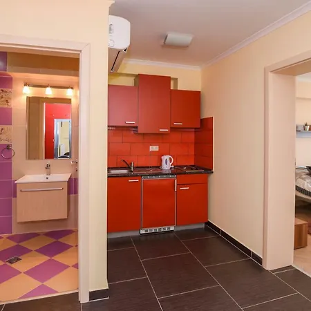 Rozsa Voelgy Apartment *